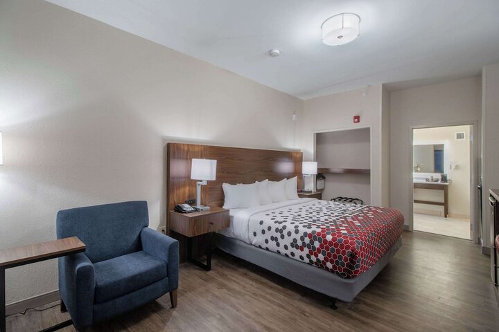 Room 40 of 59