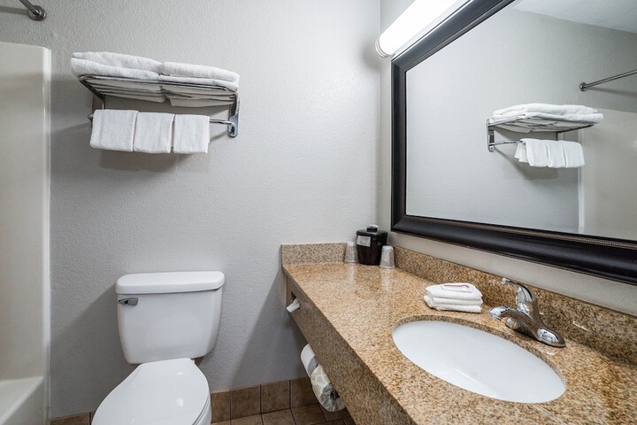 Red Roof Inn Spartanburg – I-26