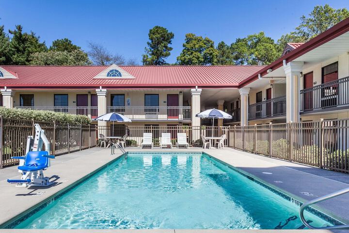 Pool 3 of 17