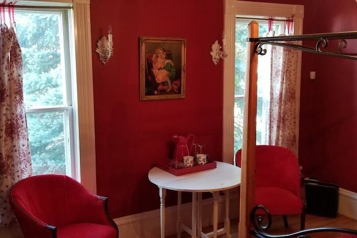 Room 22 of 74