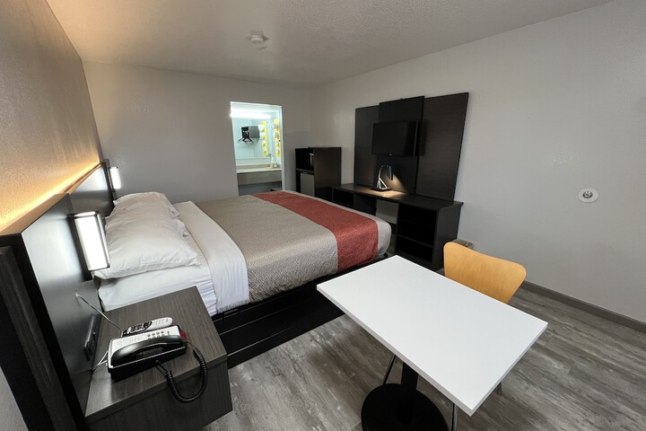 Room 72 of 72