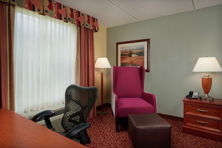 Room 17 of 39