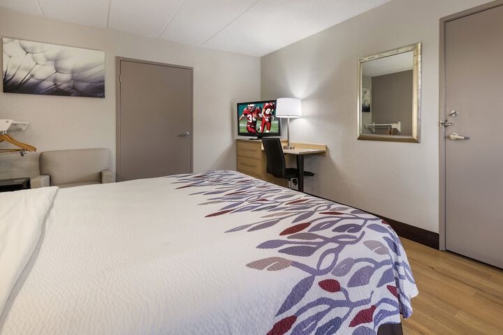 Room 15 of 36