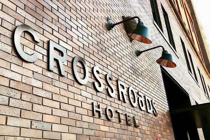 Crossroads Hotel
