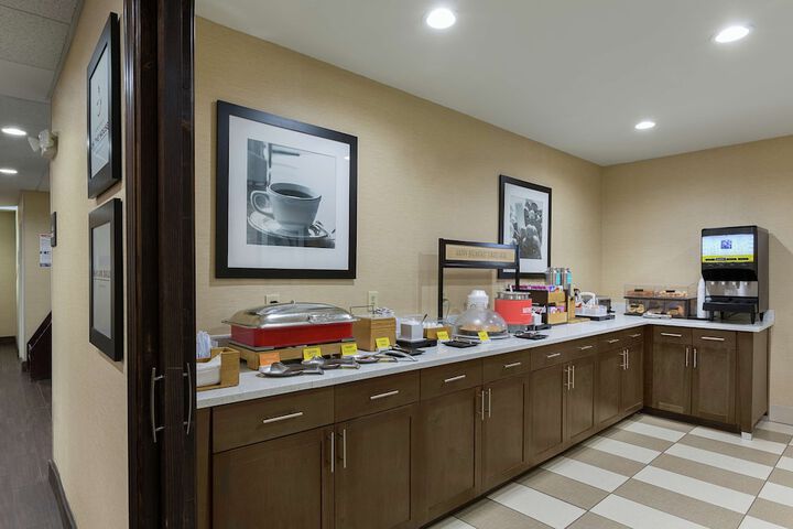 Hampton Inn Greenville / Travelers Rest
