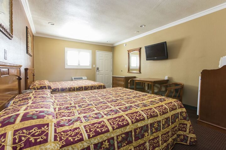 Room 27 of 67