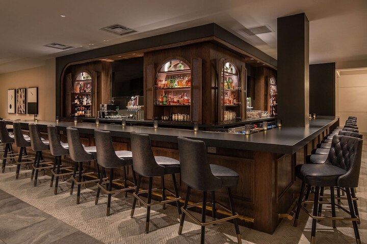 Hilton Columbus / Polaris