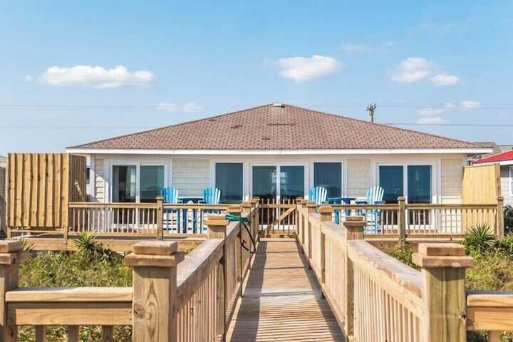 Tournesol by Topsail Realty