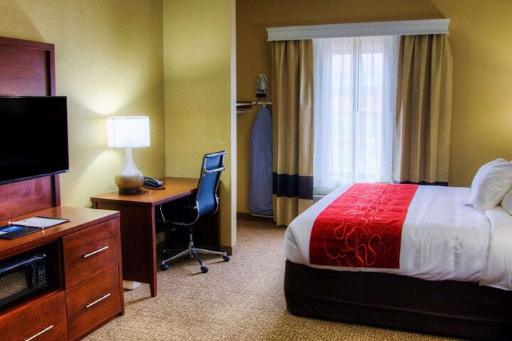 Room 28 of 48