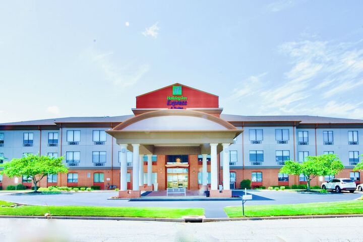 Hotel 2 of 38