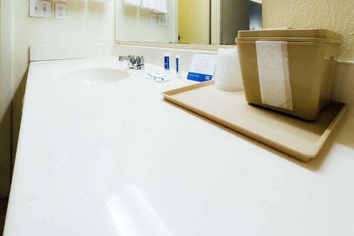 Rodeway Inn & Suites Carrollton