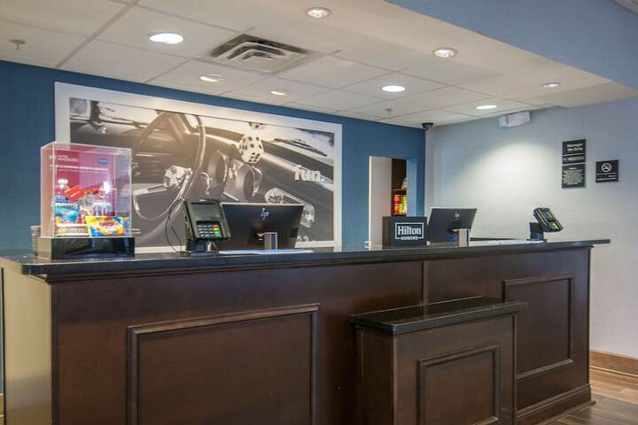Hampton Inn & Suites Baton Rouge / Port Allen