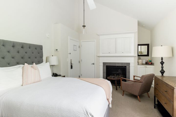 Briar Barn Inn