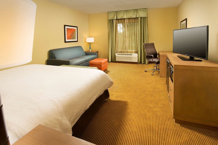 Room 35 of 43