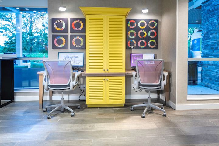 Business Center 45 of 45
