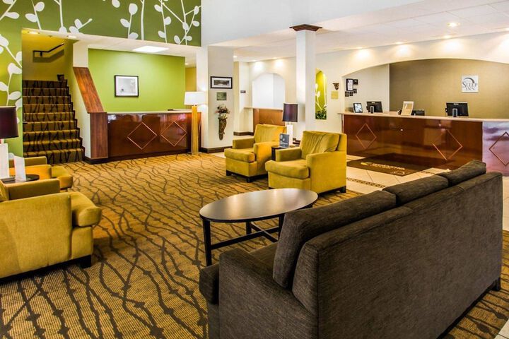 Hotel Interior 10 of 41