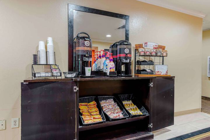 Extended Stay America Suites Elizabeth Newark Airport