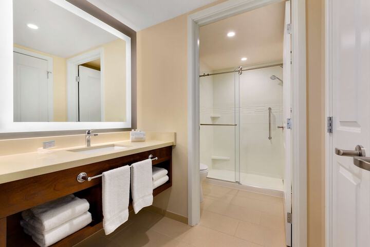 Room 20 of 42