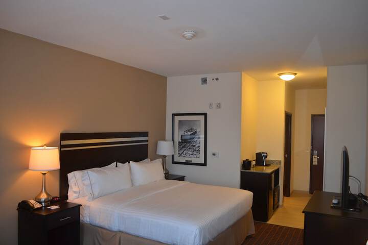 Holiday Inn Express & Suites Golden - Denver Area by IHG