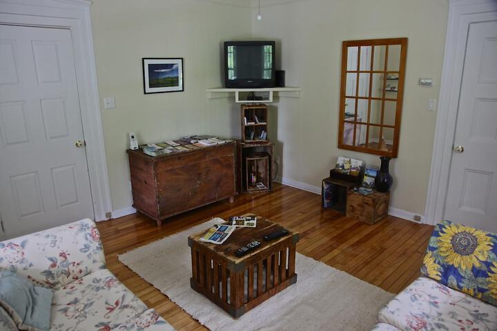 Room 27 of 39