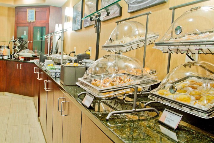 Breakfast/Coffee Service 20 of 21