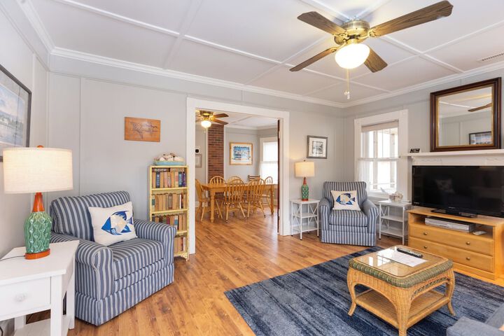 Ocracoke Harbor Inn