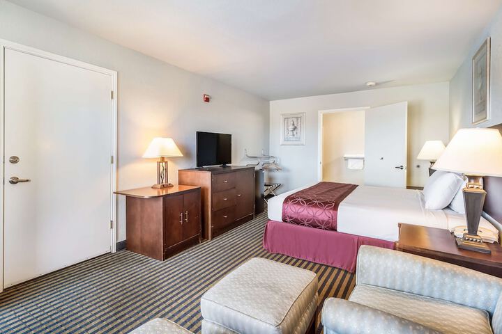 Room 43 of 53