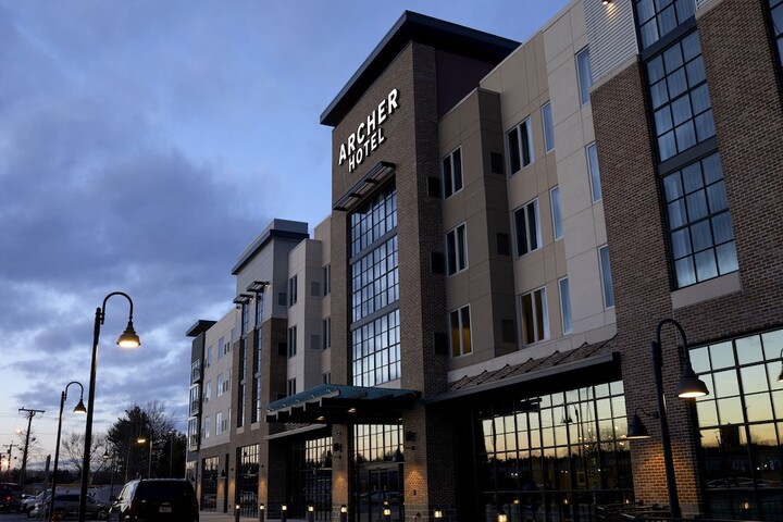Hotel 3 of 52