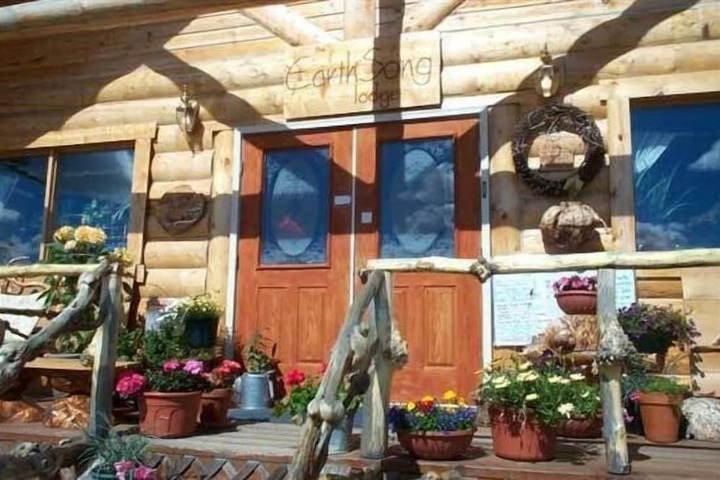 Earthsong Lodge