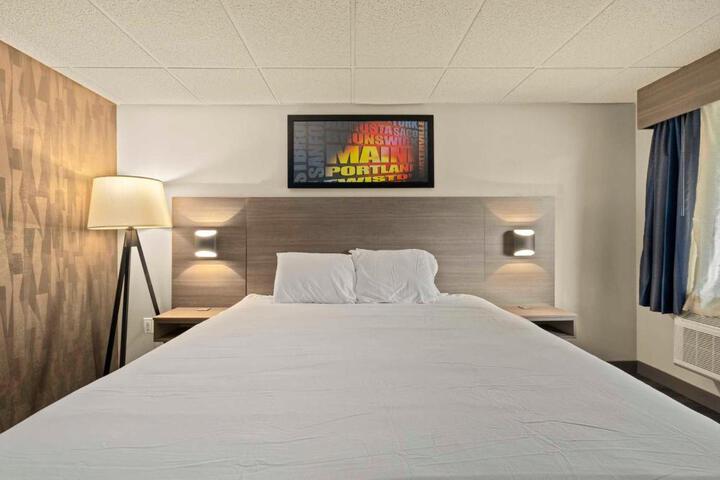 INN AT WATERVILLE