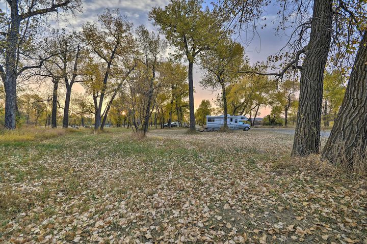 Charming Columbus Apt Along Yellowstone River