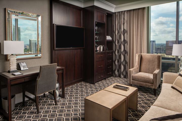 The Post Oak Hotel at Uptown Houston