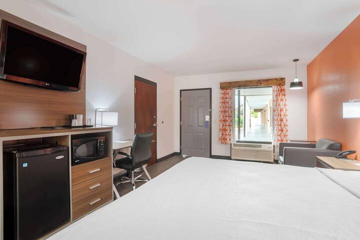 Room 31 of 51