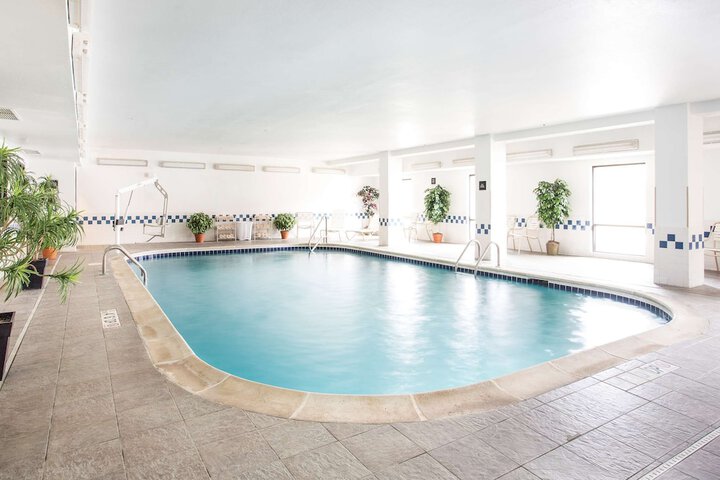 Pool 4 of 29