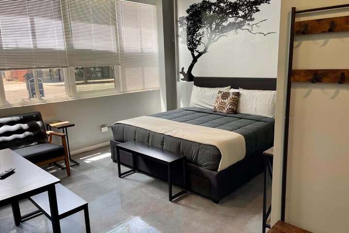 Room 38 of 104