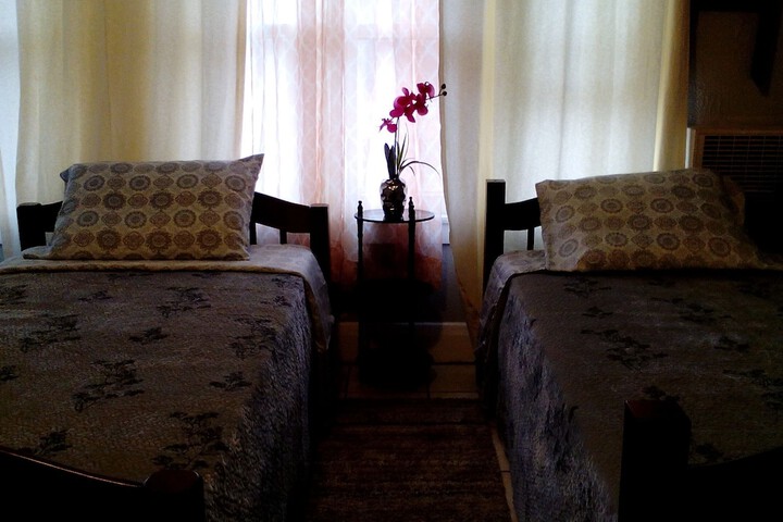 Room 48 of 57