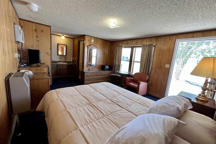 Room 17 of 51