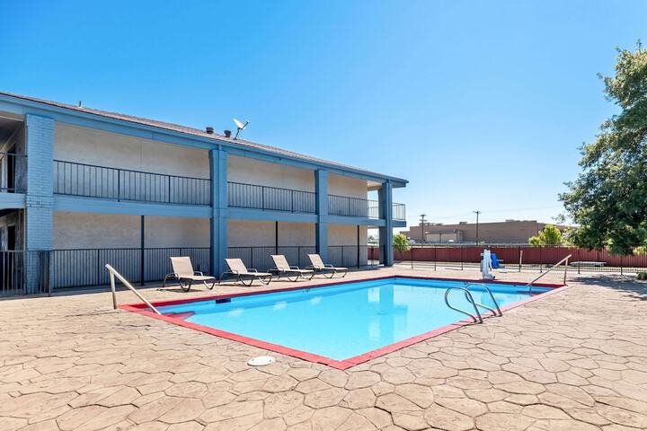 Pool 5 of 31