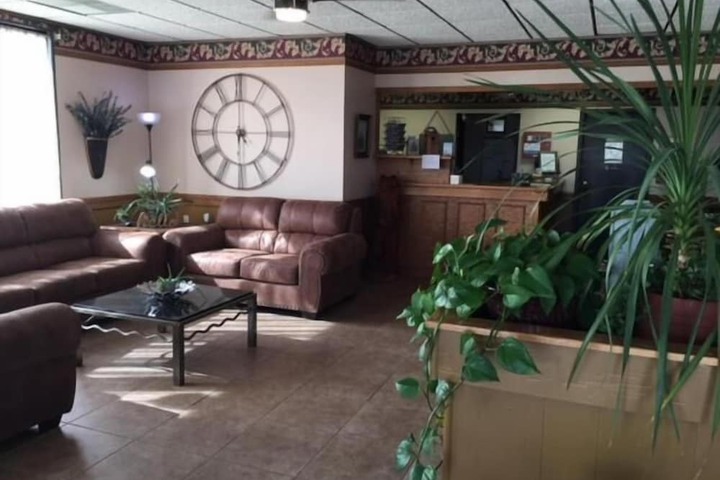 Southfork Motel and Grill