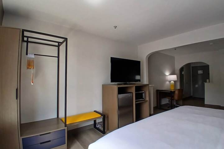 Comfort Inn Marion near Downtown & Blue Ridge PKWY