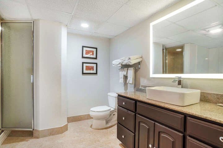 Comfort Inn & Suites Lake Norman