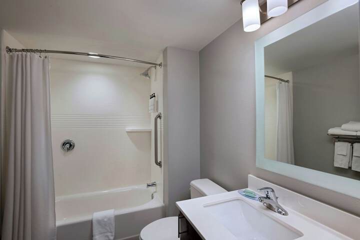 TownePlace Suites by Marriott Macon Mercer University