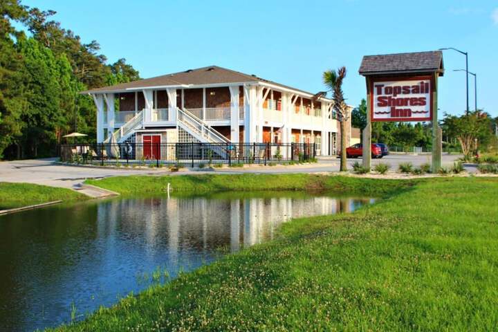 Hotel 4 of 58