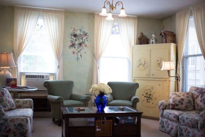 Room 4 of 29