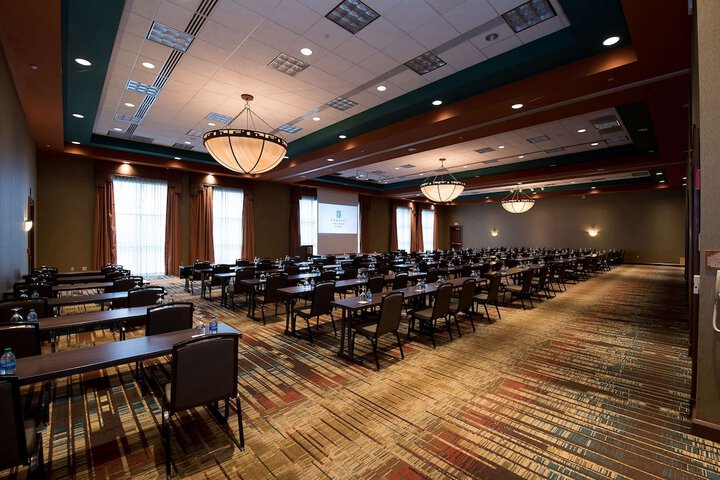 Embassy Suites by Hilton Albuquerque