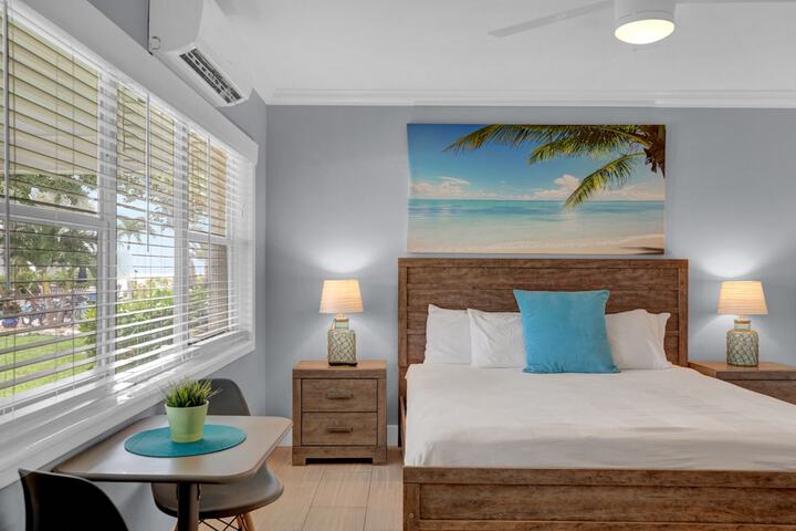 Room 104 of 206