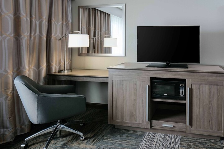 Room 16 of 43