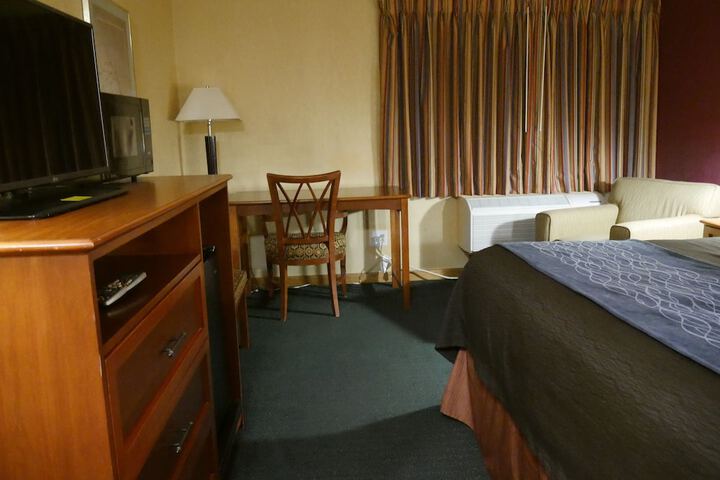Room 17 of 29
