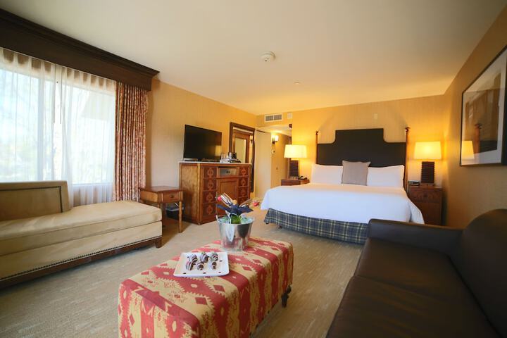 Lake Arrowhead Resort and Spa