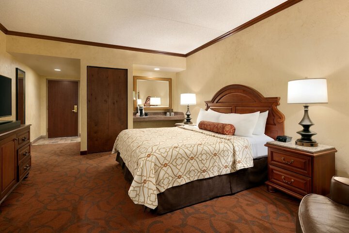 Room 44 of 92